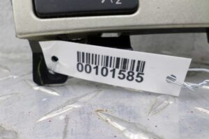 Изображение товара 101585 - 00101585 panel upravleniya magnitoloj Peugeot 4007 1