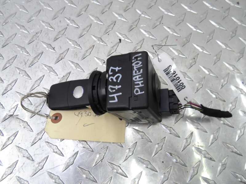 Изображение товара 101603 - 00101603 zamok zazhiganiya Toyota Carina E