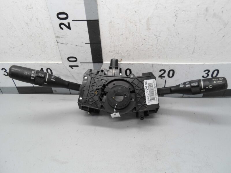 Изображение товара 101680 - 00101680 pereklyuchatel podrulevoj (strekoza)