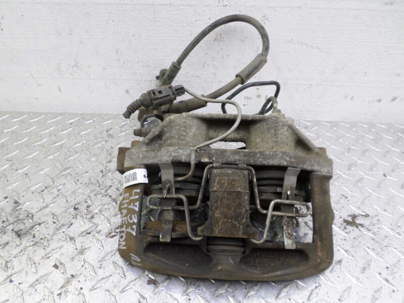 Изображение товара 101749 - 00101749 support perednij levyj Toyota Carina E