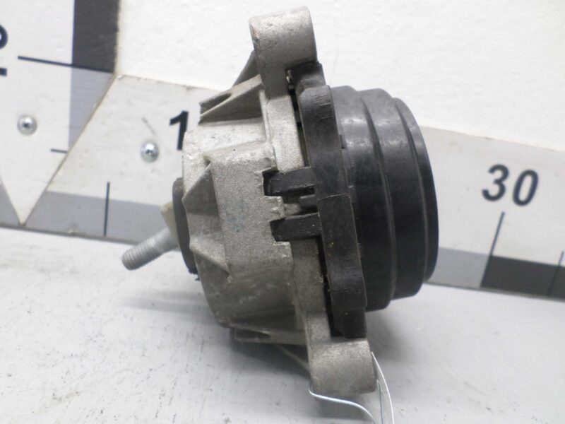 Изображение товара 102008 - 00102008 podushka krepleniya dvigatelya