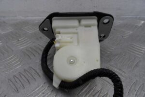 Изображение товара 102248 - 00102248 zamok bagazhnika Toyota Hiace 1