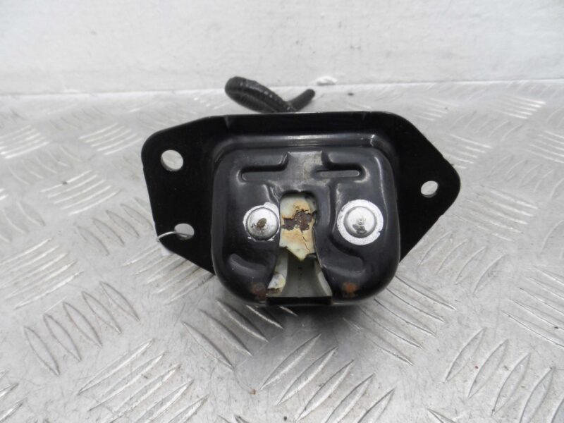 Изображение товара 102248 - 00102248 zamok bagazhnika Toyota Hiace