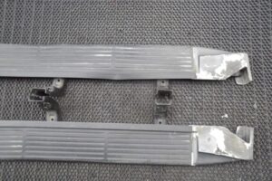 Изображение товара 102316 - 00102316 podnozhka levaya SAAB 9 3 1