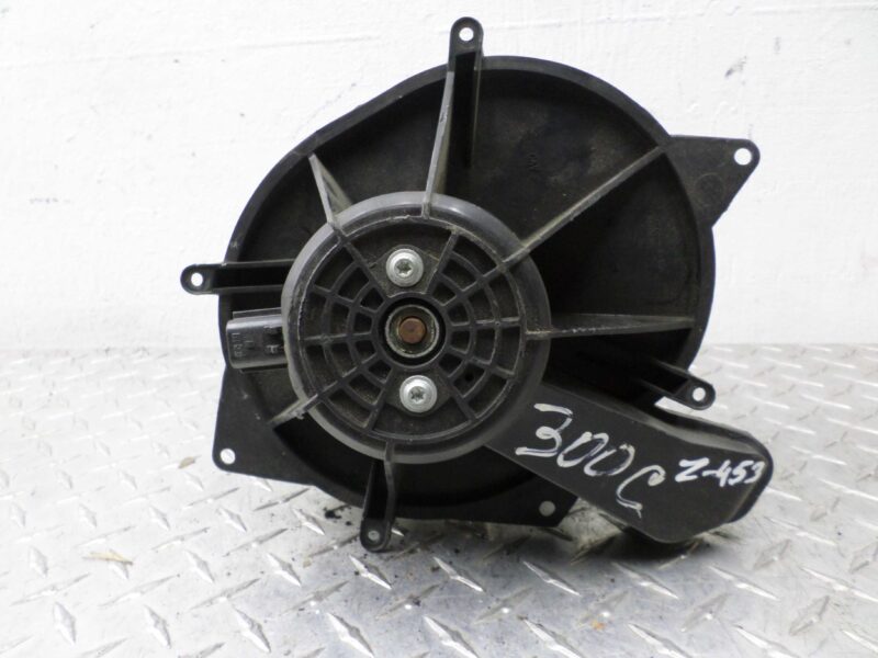 Изображение товара 102615 - 00102615 ventilyator otopitelya (motorchik pechki)