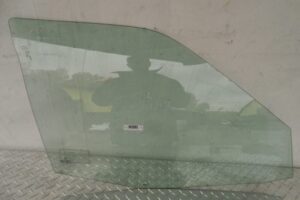 Изображение товара 102820 - 00102820 steklo dveri perednej pravoj Mercedes GLE