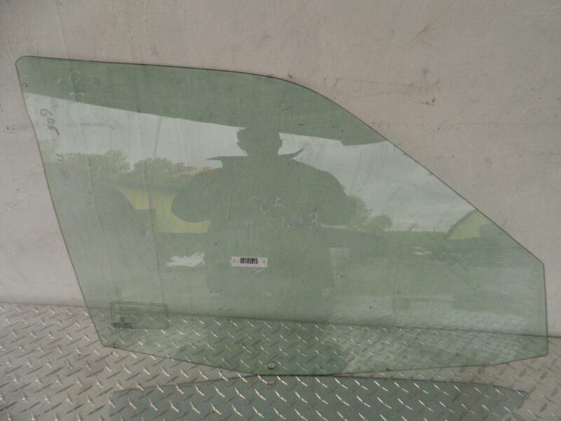 Изображение товара 102820 - 00102820 steklo dveri perednej pravoj Mercedes GLE