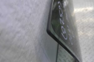 Изображение товара 102857 - 00102857 steklo dveri perednej pravoj Honda Fit 3