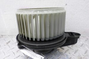 Изображение товара 103133 - 00103133 ventilyator otopitelya (motorchik pechki) 1