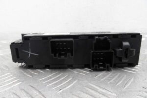 Изображение товара 103282 - 00103282 knopka steklopodemnika 2