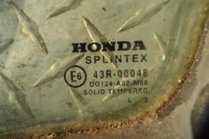 Изображение товара 103419 - 00103419 steklo dveri zadnej levoj Hyundai Matrix 1