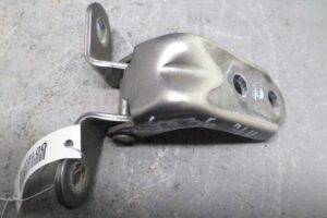 Изображение товара 103742 - 00103742 petlya dveri zadnyaya Alfa Romeo 146 2