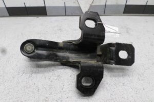 Изображение товара 103810 - 00103810 zamok bagazhnika Volvo V50 1