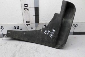 Изображение товара 103860 - 00103860 bryzgovik zadnij Toyota Hiace 3