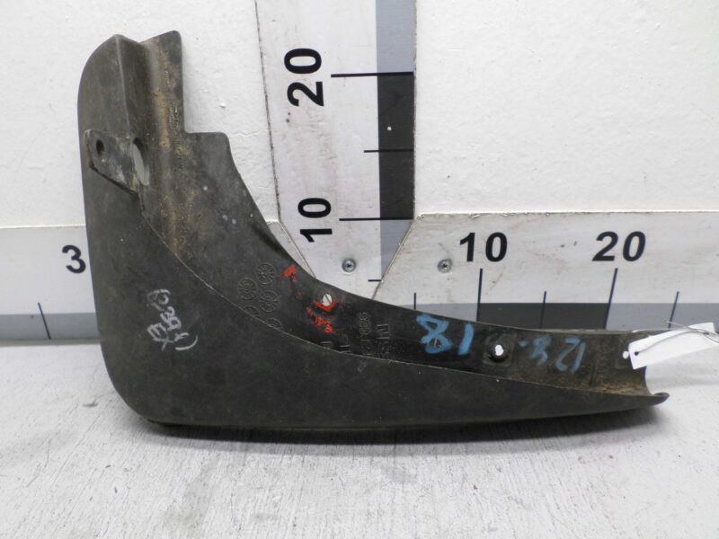 Изображение товара 103860 - 00103860 bryzgovik zadnij Toyota Hiace