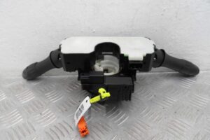 Изображение товара 103977 - 00103977 pereklyuchatel podrulevoj (strekoza) Toyota Hiace 2