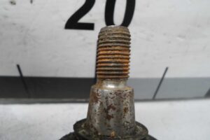 Изображение товара 104066 - 00104066 rychag perednij levyj nizhnij Ford Scorpio 1
