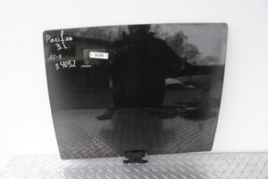 Изображение товара 104155 - 00104155 steklo dveri zadnej levoj