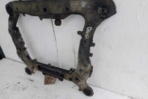 Изображение товара 104304 - 00104304 balka perednyaya Volvo V50 3