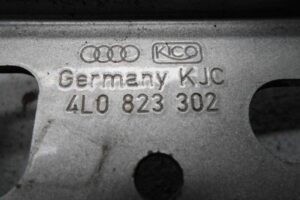 Изображение товара 104363 - 00104363 petlya kapota pravaya 2