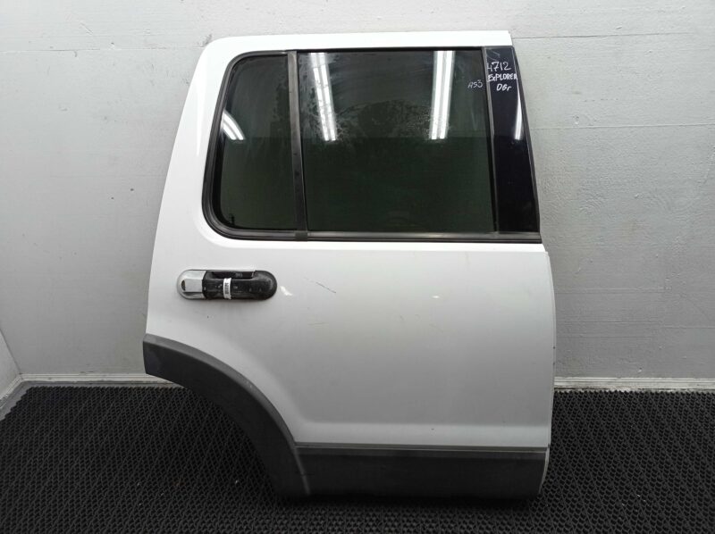 Изображение товара 104371 - 00104371 dver zadnyaya pravaya BMW 4 Series