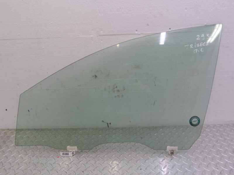 Изображение товара 104450 - 00104450 steklo dveri perednej levoj Peugeot 306