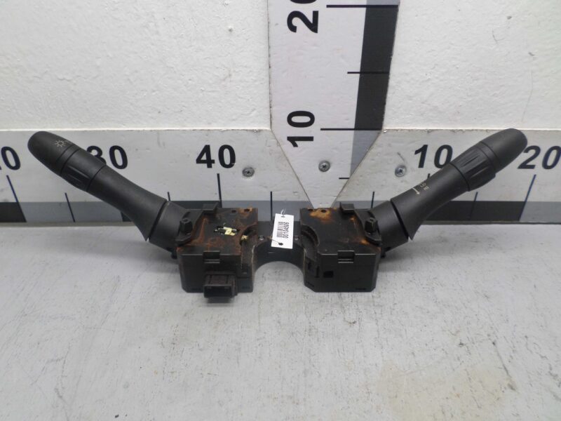 Изображение товара 104506 - 00104506 pereklyuchatel podrulevoj (strekoza)