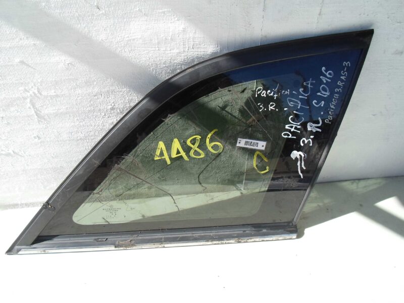 Изображение товара 104574 - 00104574 steklo kuzovnoe pravoe