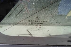 Изображение товара 104574 - 00104574 steklo kuzovnoe pravoe 2