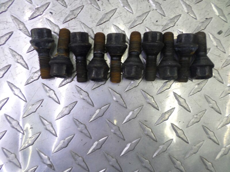 Изображение товара 104581 - 00104581 bolt kolesnyj