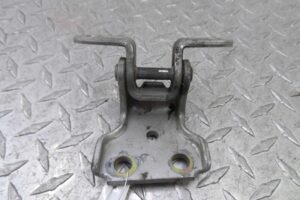 Изображение товара 104750 - 00104750 petlya dveri zadnyaya Renault Twingo 1