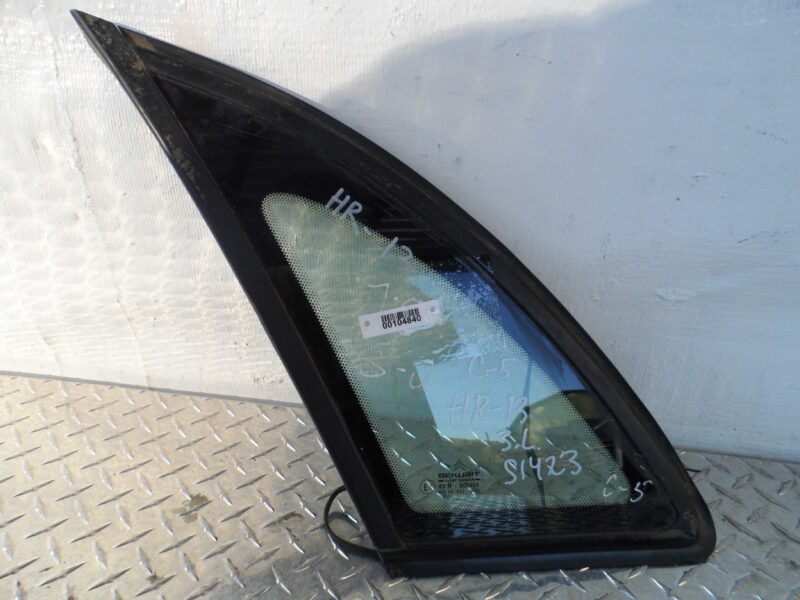 Изображение товара 104840 - 00104840 steklo kuzovnoe levoe