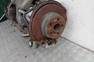 Изображение товара 104851 - 00104851 balka zadnyaya Ford Escape 3