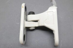 Изображение товара 104975 - 00104975 petlya dveri perednyaya 1