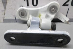 Изображение товара 104975 - 00104975 petlya dveri perednyaya 2