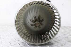 Изображение товара 105005 - 00105005 ventilyator otopitelya (motorchik pechki) Porsche Macan 3