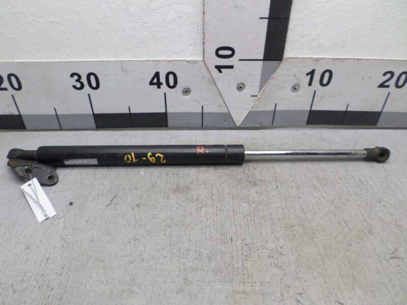 Изображение товара 105087 - 00105087 amortizator kryshki bagazhnika Citroen C5