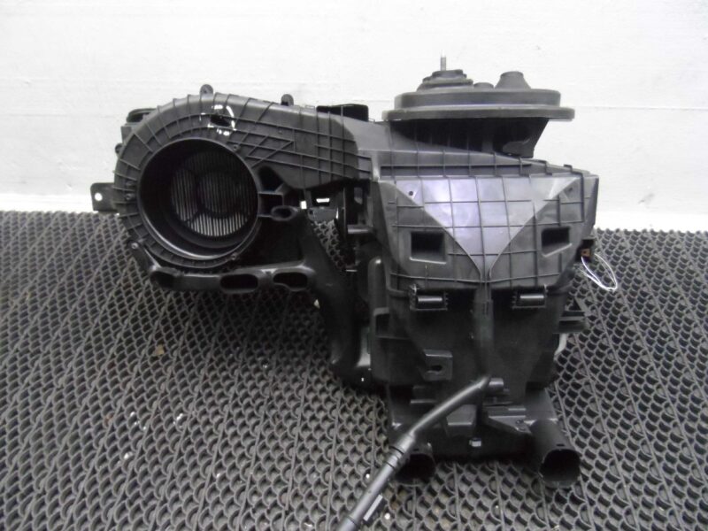 Изображение товара 105162 - 00105162 korpus otopitelya (pechki)