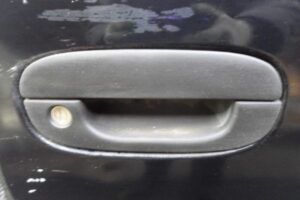 Изображение товара 105206 - 00105206 dver perednyaya pravaya 2