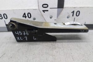 Изображение товара 105336 - 00105336 petlya kapota levaya Pontiac Vibe 3