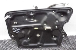 Изображение товара 105339 - 00105339 steklopodemnik perednij pravyj Lexus RX 2