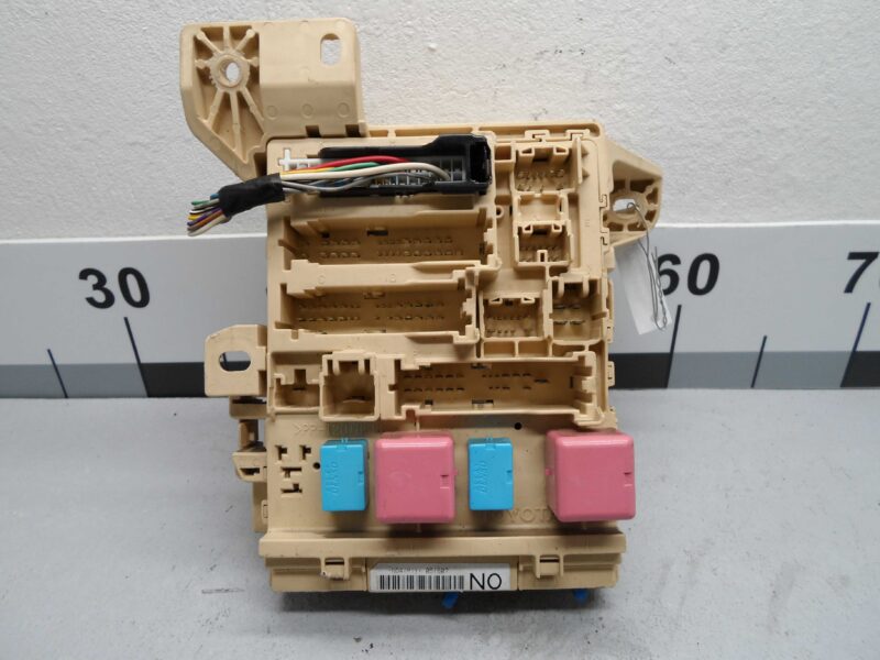 Изображение товара 105401 - 00105401 blok predokhranitelej Subaru Tribeca