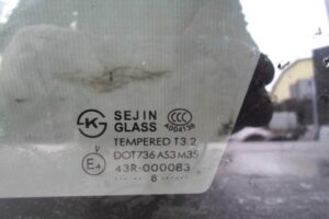 Изображение товара 105571 - 00105571 steklo dveri zadnej pravoj Opel Omega 2