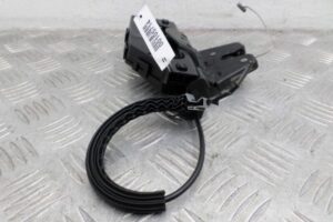 Изображение товара 105714 - 00105714 zamok bagazhnika 2