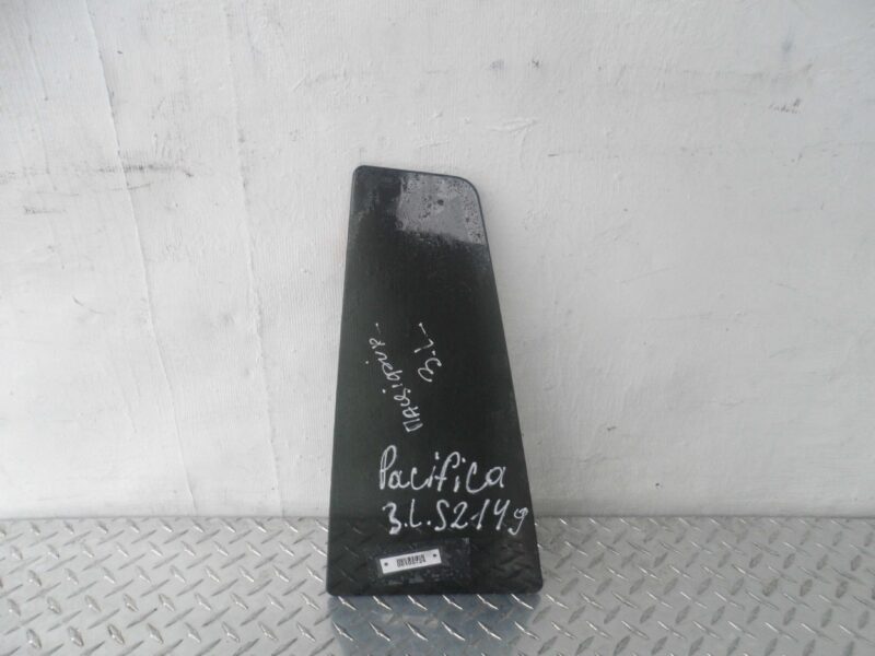 Изображение товара 105724 - 00105724 steklo dveri zadnej levoj