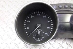 Изображение товара 105915 - 00105915 schitok priborov Ford Expedition 1