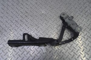 Изображение товара 105927 - 00105927 petlya kapota pravaya 3