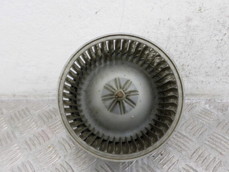 Изображение товара 105965 - 00105965 ventilyator otopitelya (motorchik pechki) Ford Fiesta