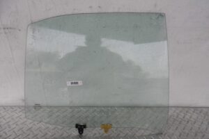 Изображение товара 106022 - 00106022 steklo dveri zadnej pravoj Land Rover Freelander