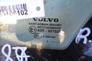 Изображение товара 106102 - 00106102 steklo kuzovnoe pravoe Volvo V70 2